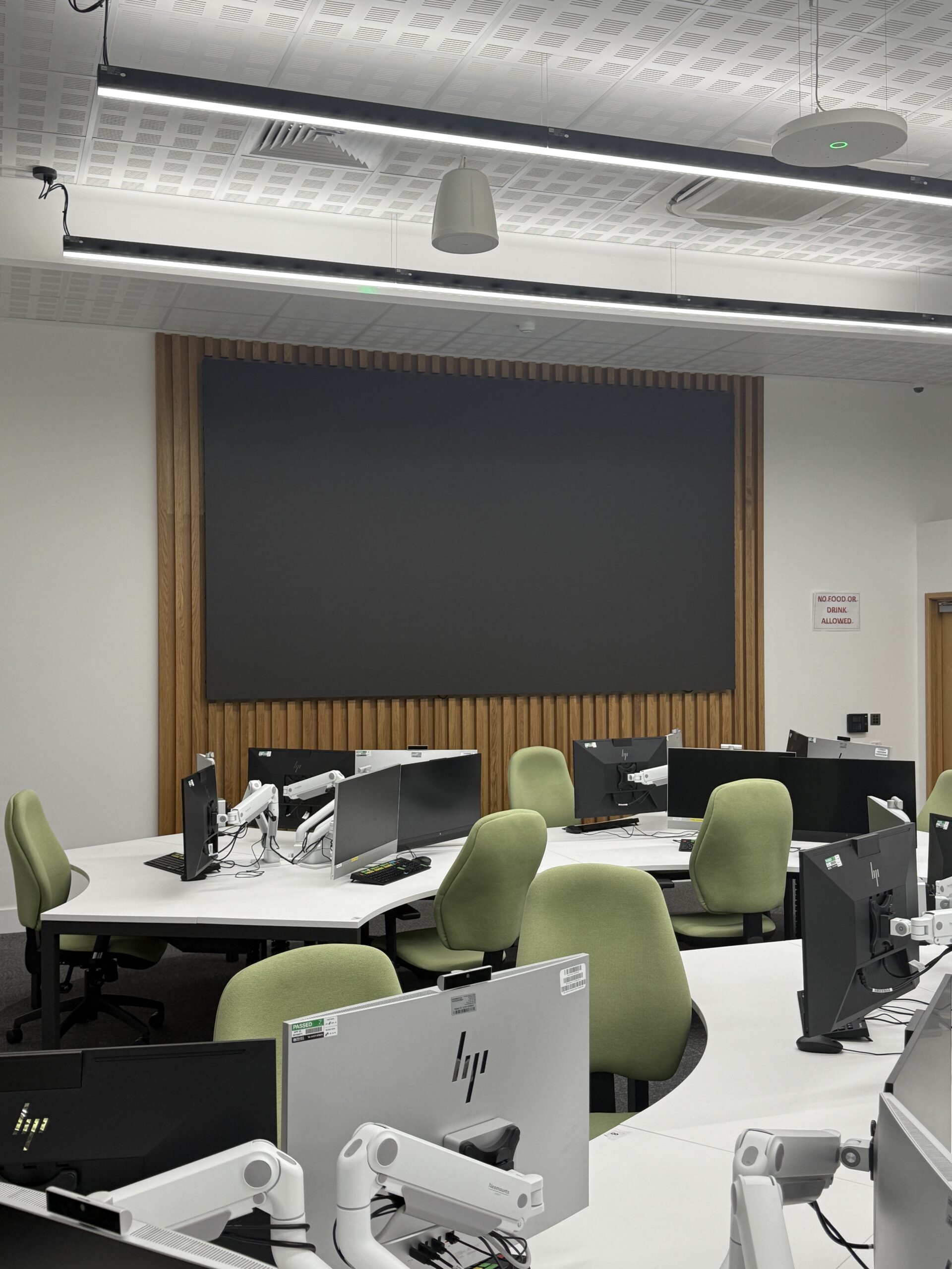Netcomm Ltd | Network Cabling & Fibre Optic UK